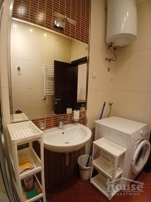 Slika 7 - Stan,NOVI SAD,BULEVAR,kv: 36.00, € 144000, ID: 1065114