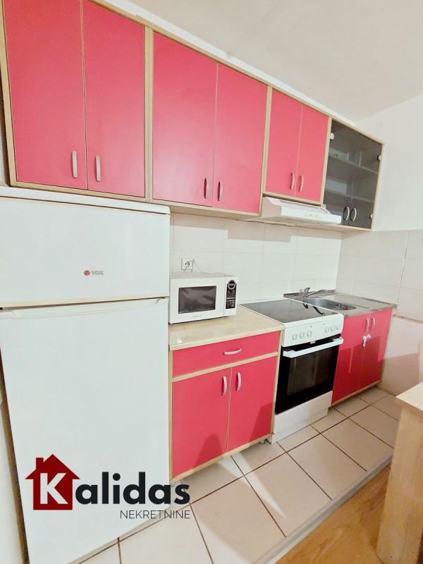 Slika 4 - Stan,NOVI SAD,TELEP,kv: 32, € 82400, ID: 1008403