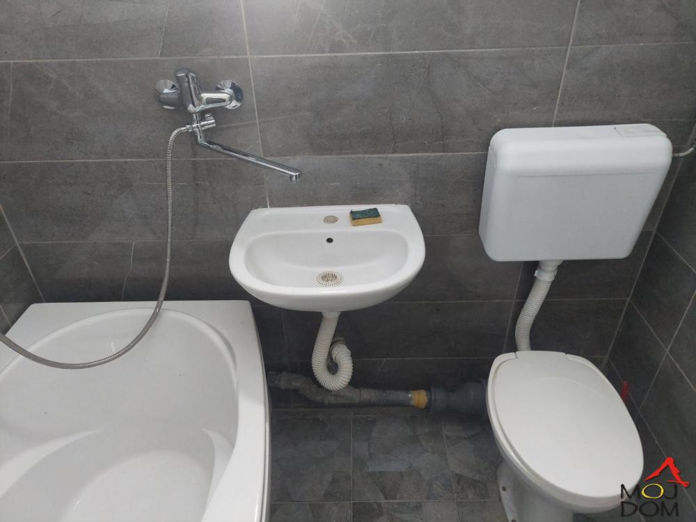 Slika 10 - Stan,NOVI SAD,LIMAN 3,kv: 78, € 241020, ID: 1031351