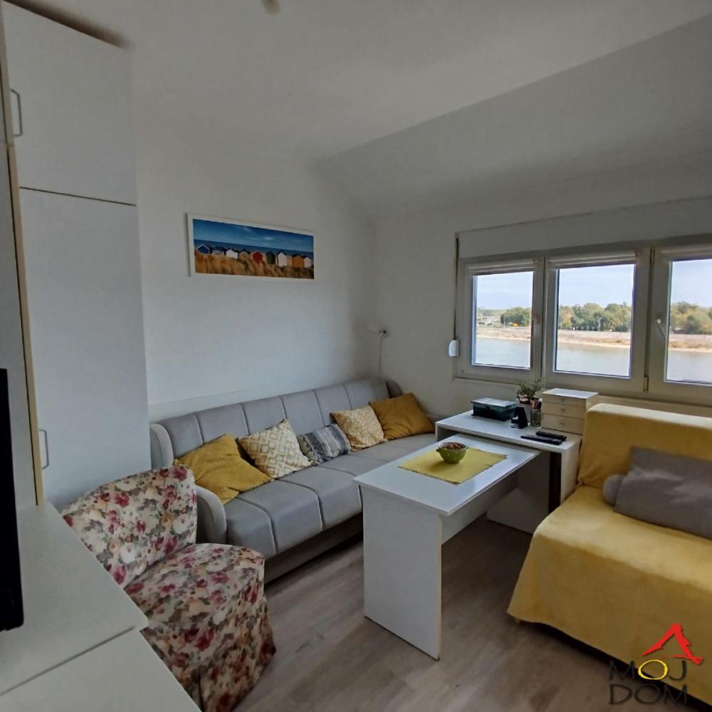 Glavna slika -Stan,NOVI SAD,KEJ,kv: 19, € 92200, ID: 1031528