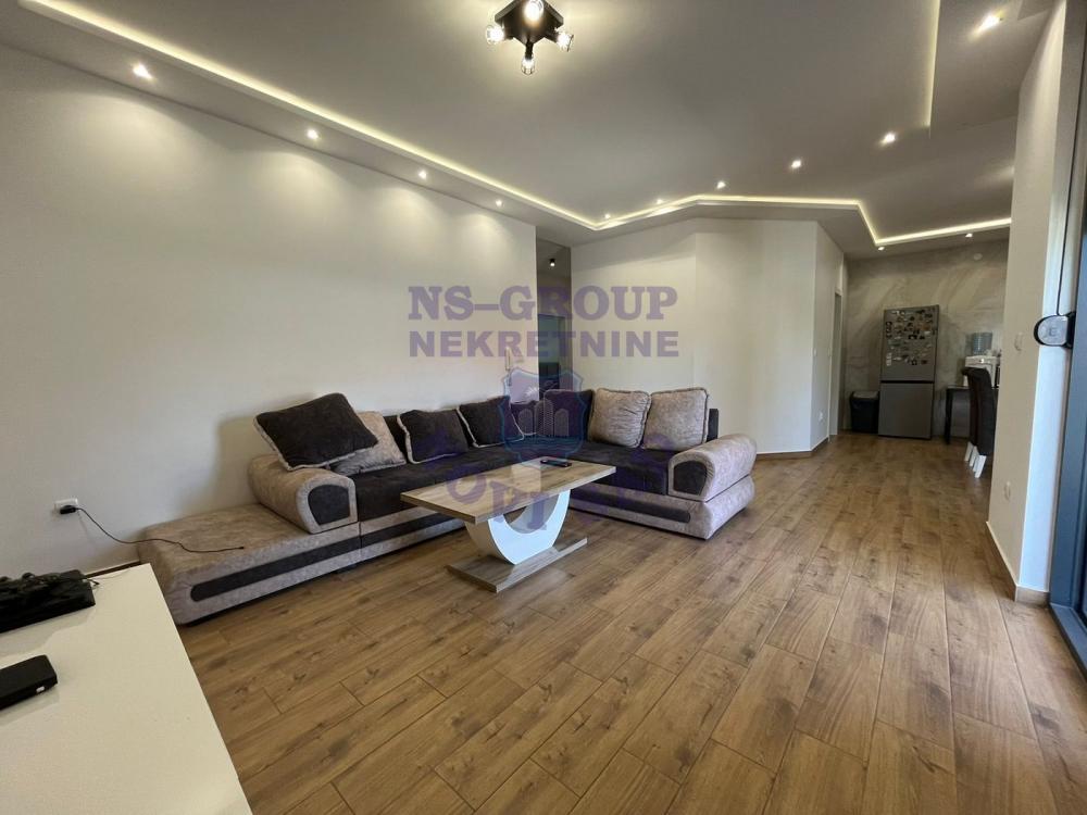 Slika 5 - Odličan stan na Železnićkoj stanici!