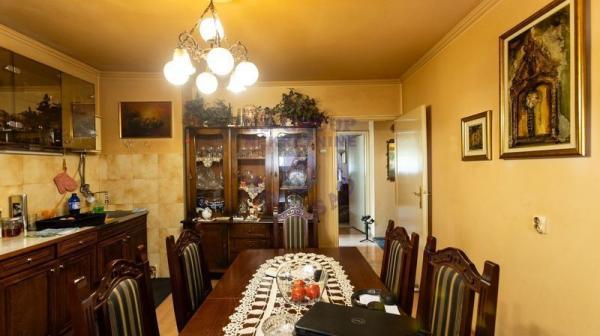 Slika 2 - 546498-Fantastična struktura trosobnog stana