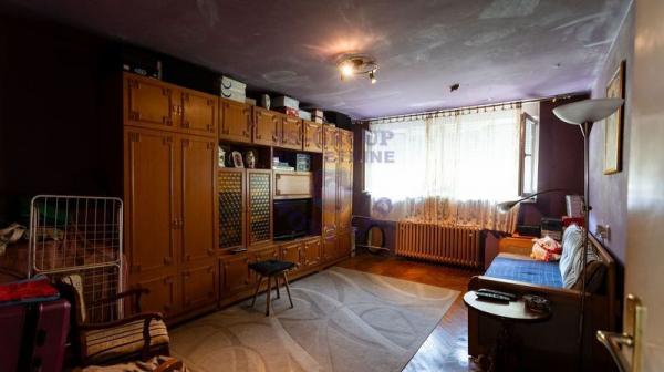 Slika 5 - 546498-Fantastična struktura trosobnog stana