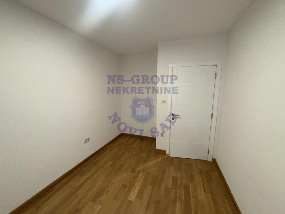 Slika 2 - Dvosoban, 45m2, Podbara Novi Sad, sa terasom, sa parkingom