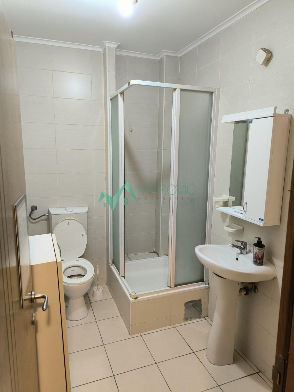 Slika 4 - Novi Sad, Bulevar Evrope - Komforna garsonjera na odličnoj lokaciji 