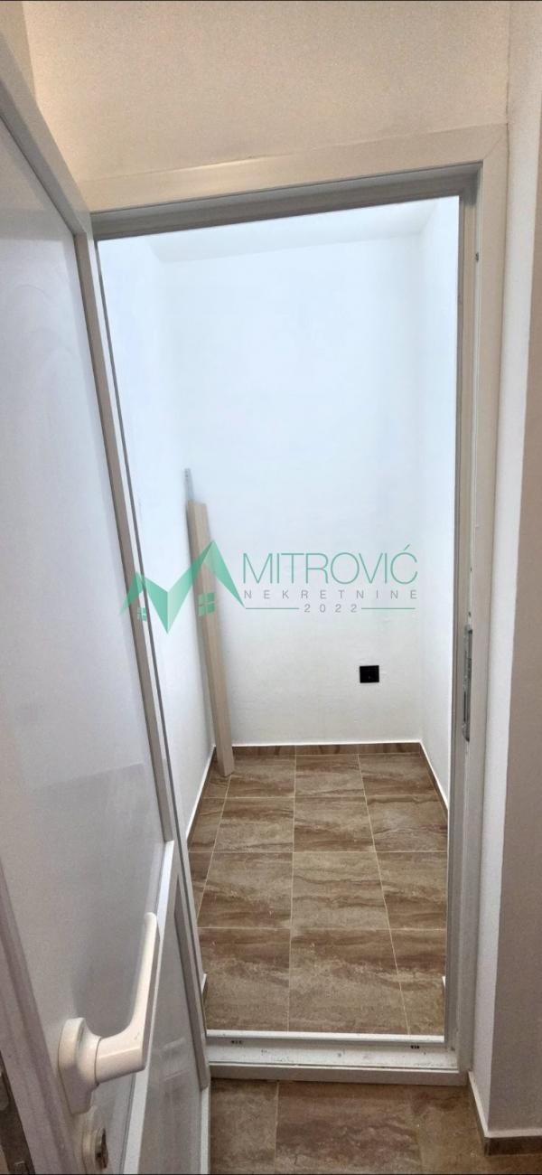 Slika 4 - Atraktivna lokacija, vrhunski renoviran stan spreman za useljenje!