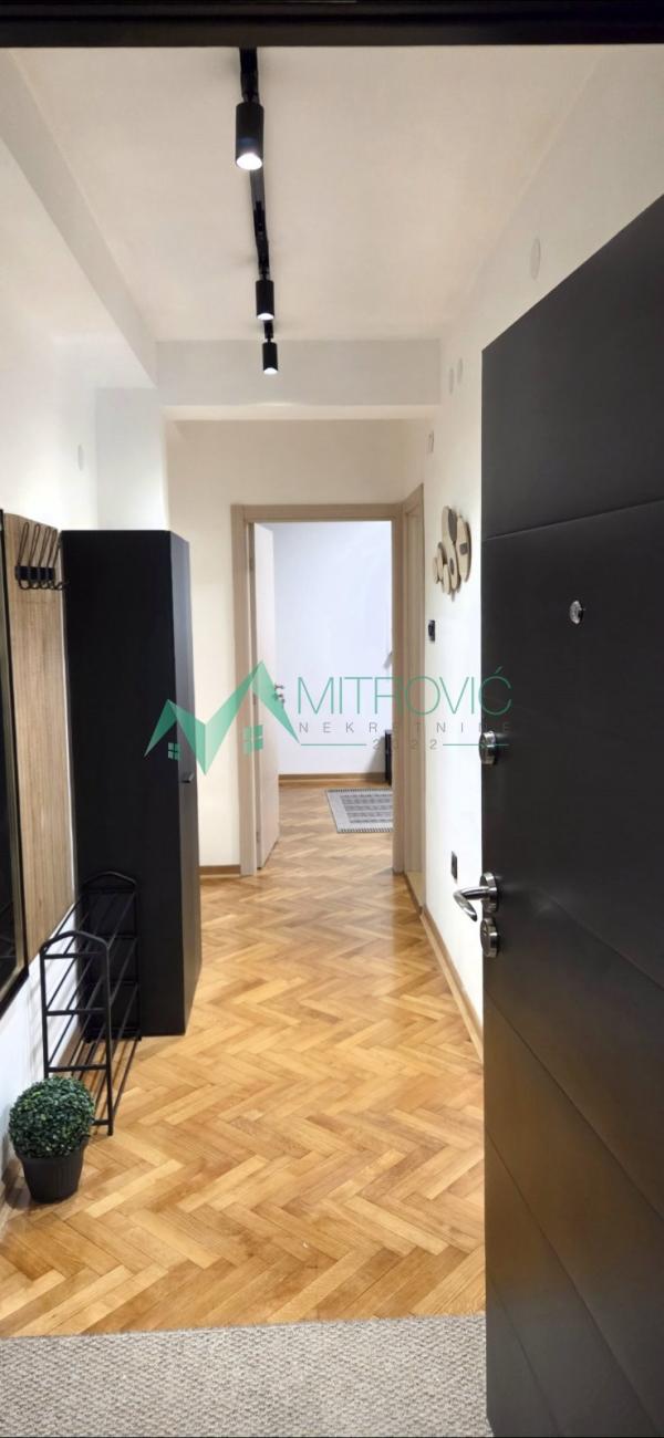 Slika 1 - Atraktivna lokacija, vrhunski renoviran stan spreman za useljenje!