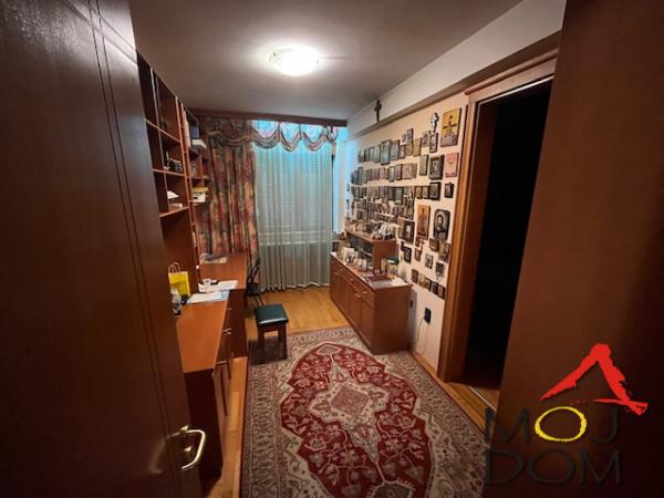 Slika 8 - Stan,NOVI SAD,BULEVAR,kv: 194, € 772500, ID: 1031452