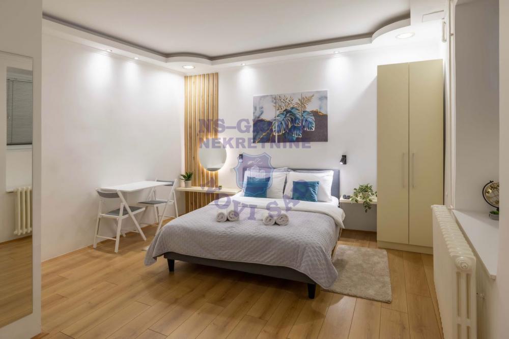 Slika 4 - š:560642 Sedmosoban stan Centar