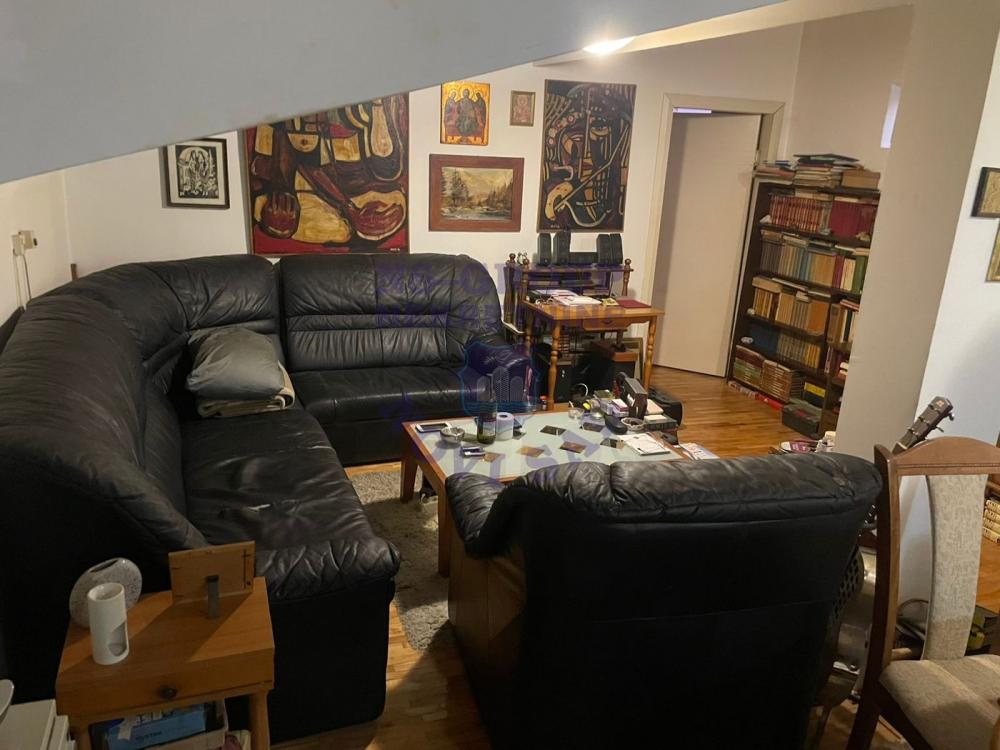 Slika 1 - š: 560638 Dvosoban stan Bulevar Evrope