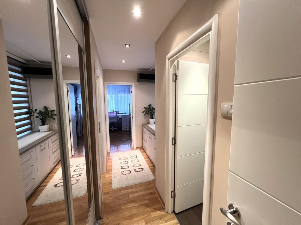 Slika 8 - Stan,NOVI SAD,LIMAN 3,kv: 78, € 231750, ID: 1019279