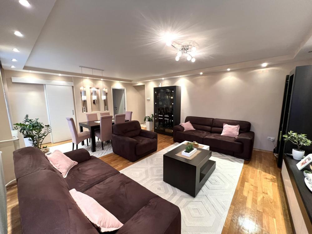 Slika 2 - Stan,NOVI SAD,LIMAN 3,kv: 78, € 231750, ID: 1019279