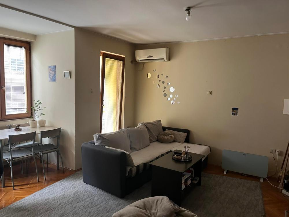 Slika 1 - Stan,NOVI SAD,CENTAR,kv: 29.00, € 89610, ID: 1059016