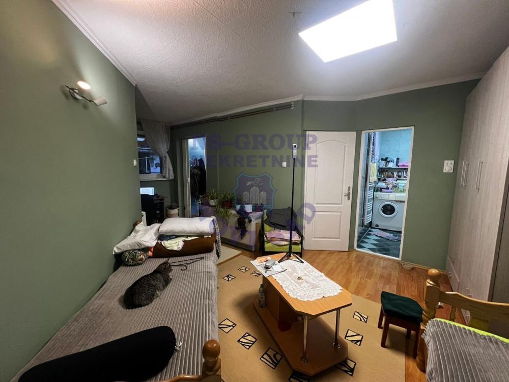 Glavna slika -Dvosoban stan na Socijalnom 