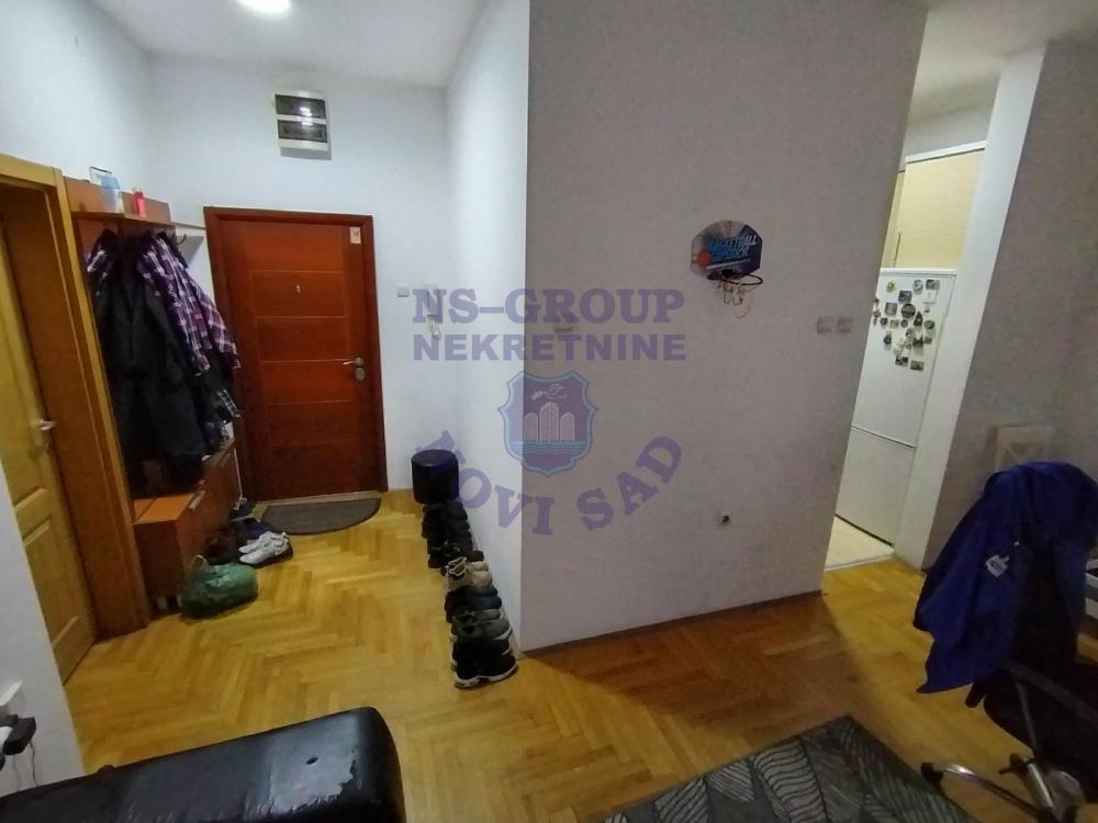 Slika 2 - Trosoban stan na atraktivnoj lokaciji