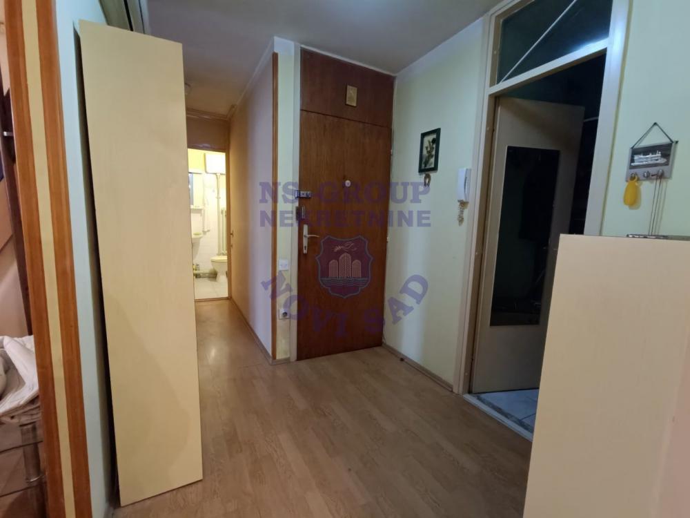 Slika 6 - Komforan dvosoban stan na Novom Naselju!