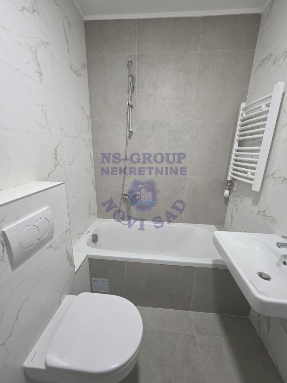 Slika 4 - Dvosoban, 39m2, Petrovaradin Novi Sad, sa terasom