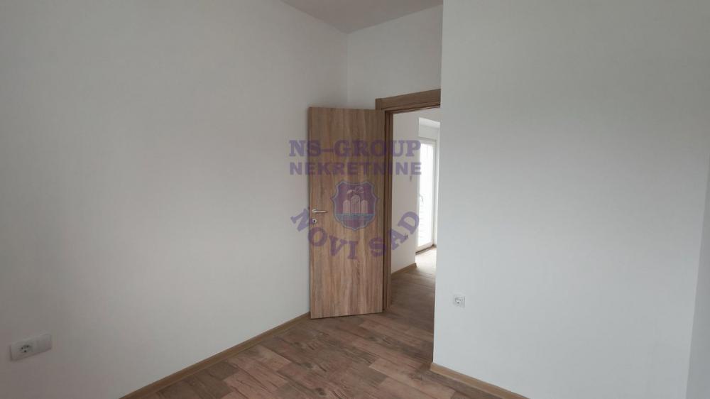 Slika 5 - Jednoiposoban stan, novogradnja - Somborska rampa!