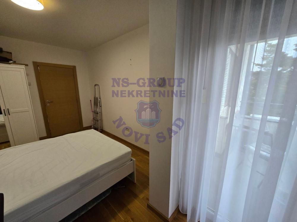 Slika 5 - Prodaja stana, 43m2, Bulevar patrijarha Pavla (Somborski bulevar) Novi Sad, sa terasom