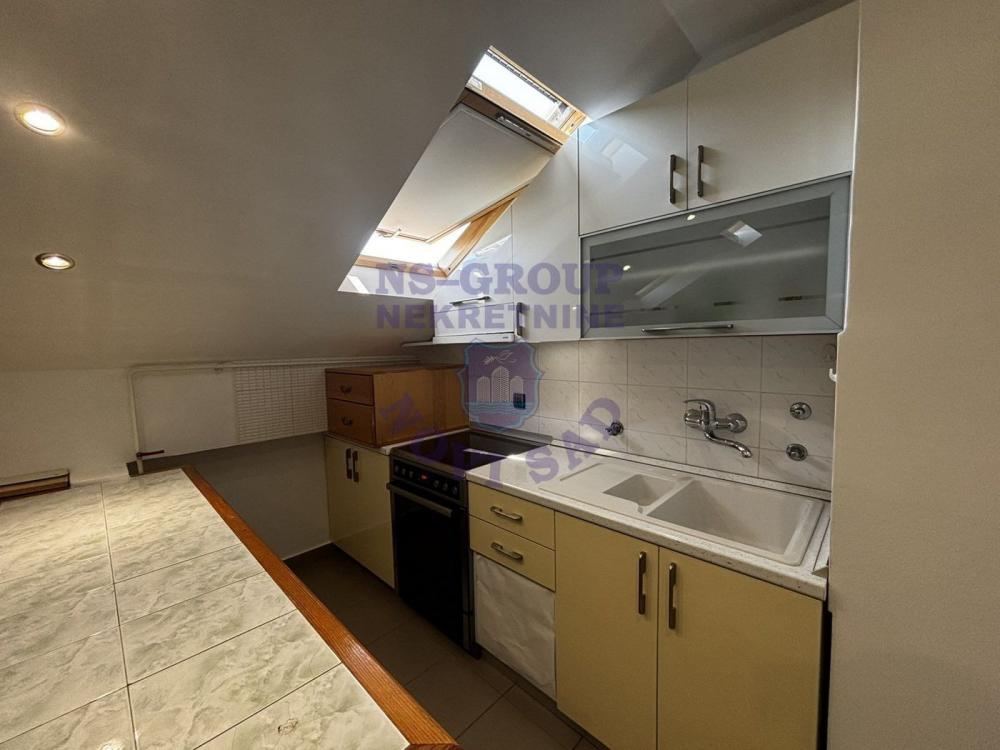 Slika 3 - Jednosoban, 38m2, Novo naselje Novi Sad, sa terasom, sa parkingom