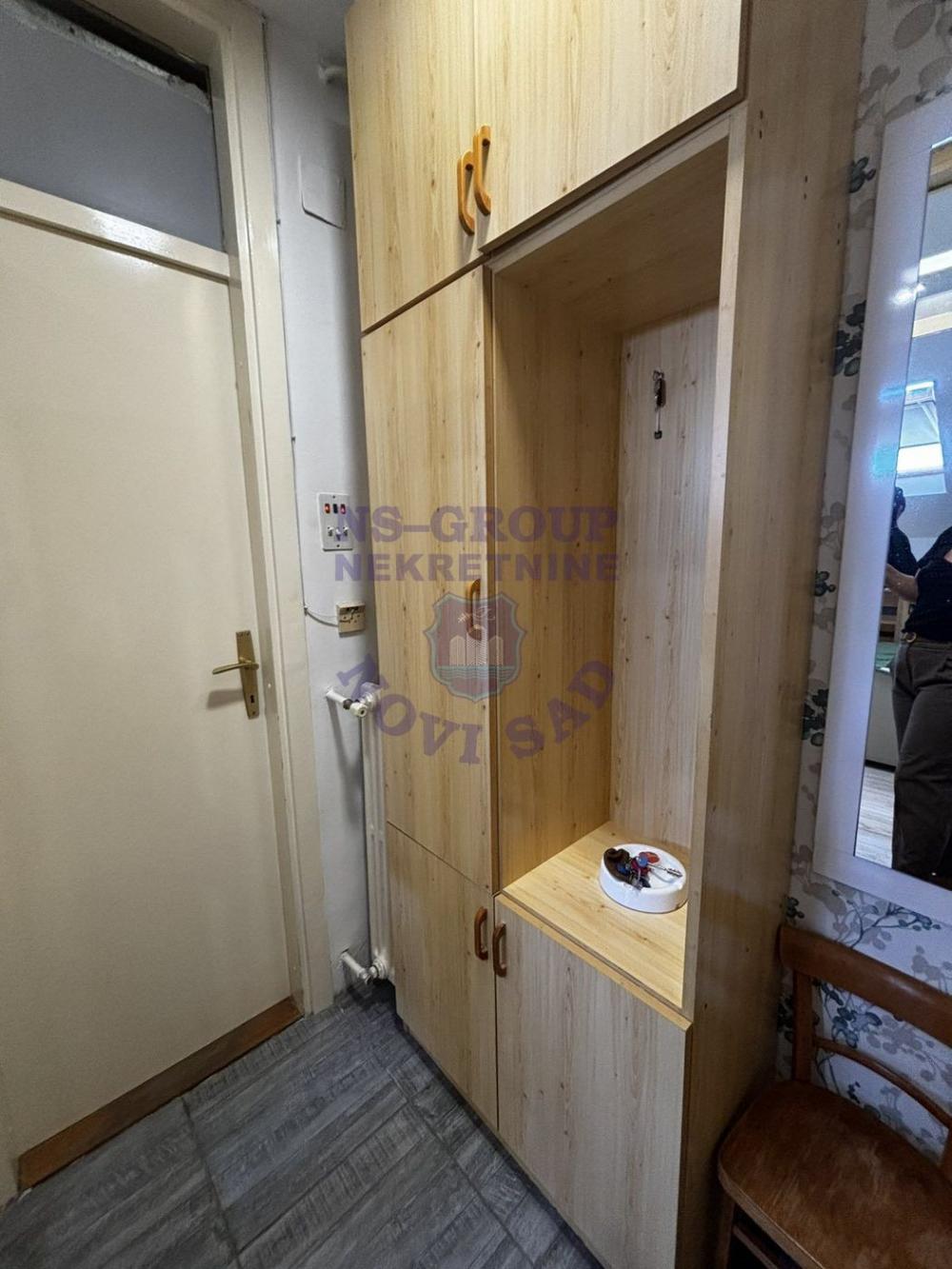 Slika 6 - Jednosoban, 38m2, Novo naselje Novi Sad, sa terasom, sa parkingom