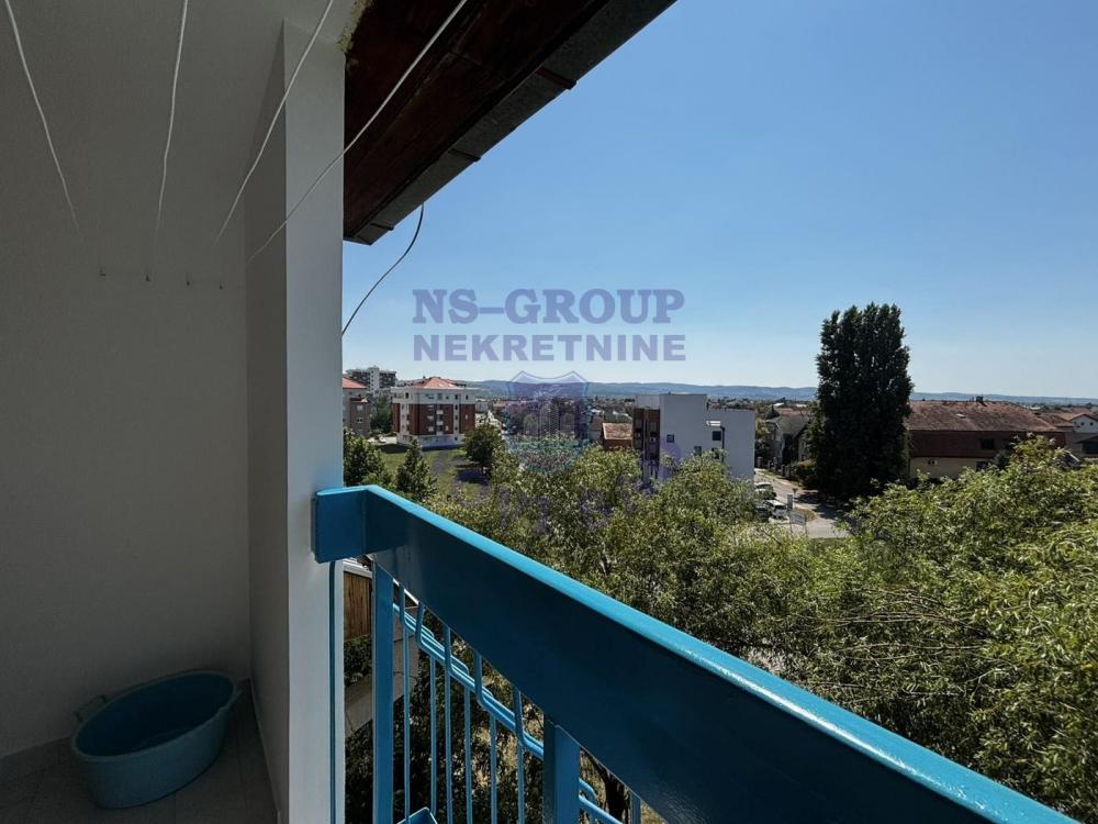 Slika 8 - Jednosoban, 38m2, Novo naselje Novi Sad, sa terasom, sa parkingom