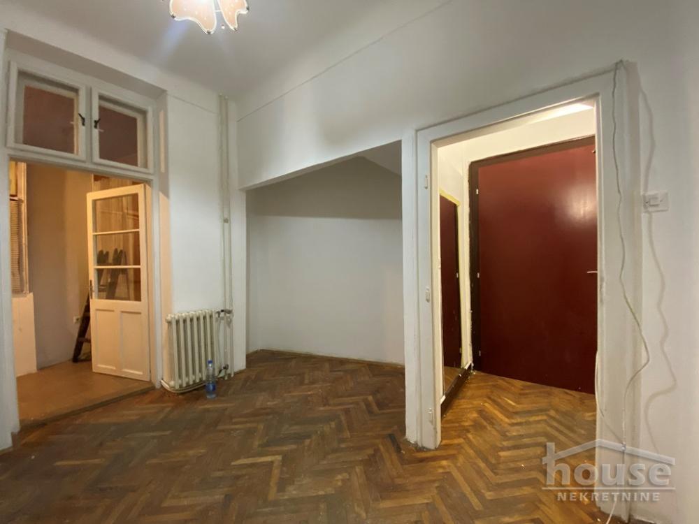 Glavna slika -Stan,NOVI SAD,CENTAR,kv: 21.00, € 73000, ID: 1065111