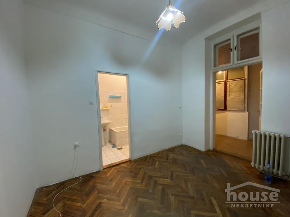 Slika 7 - Stan,NOVI SAD,CENTAR,kv: 21.00, € 73000, ID: 1065111