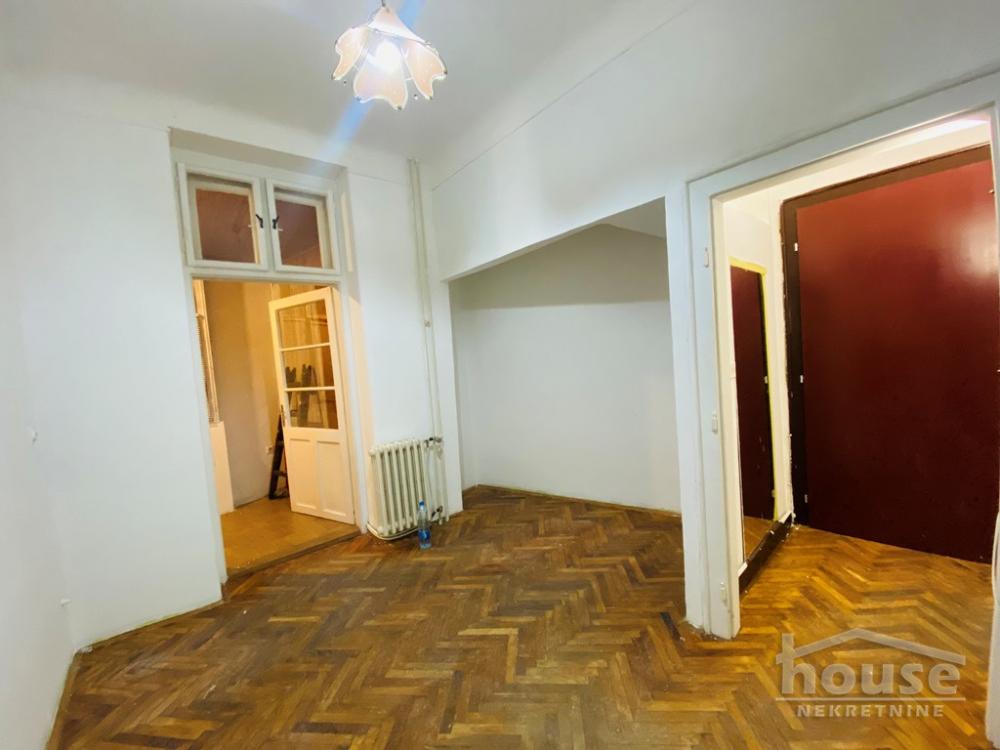 Slika 3 - Stan,NOVI SAD,CENTAR,kv: 21.00, € 73000, ID: 1065111