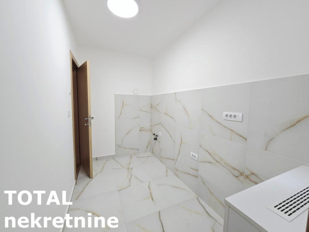 Slika 7 - Stan,NOVI SAD,BULEVAR,kv: 42.00, € 109000, ID: 1100738