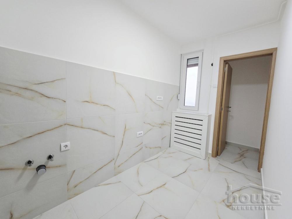 Slika 6 - Stan,NOVI SAD,BULEVAR,kv: 42.00, € 109000, ID: 1063890