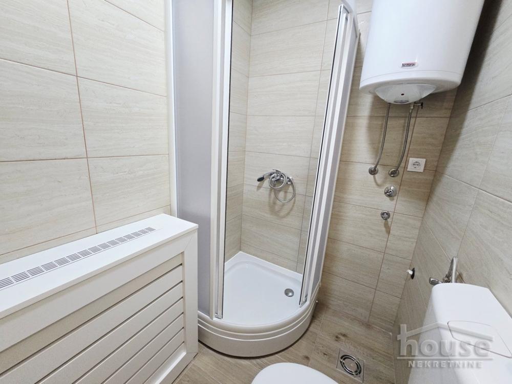 Slika 11 - Stan,NOVI SAD,BULEVAR,kv: 42.00, € 109000, ID: 1063890