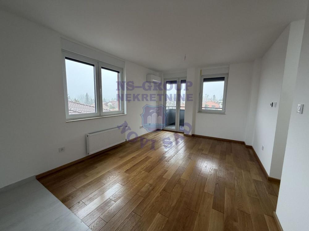 Slika 3 - 558392-Na izuzetnoj lokaciji - (2.min od futoške pijace)