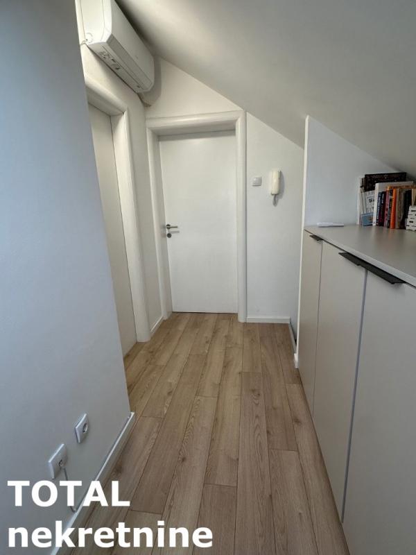 Slika 11 - Stan,NOVI SAD,CENTAR,kv: 83.00, € 269000, ID: 1101934