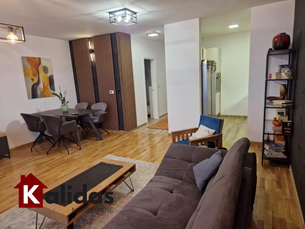 Slika 1 - Stan,PETROVARADIN,BLOK VILA,kv: 98, € 229690, ID: 1008410