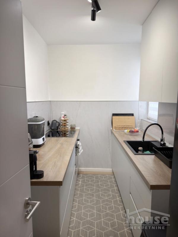 Slika 10 - Stan,NOVI SAD,CENTAR,kv: 83.00, € 269000, ID: 1065086