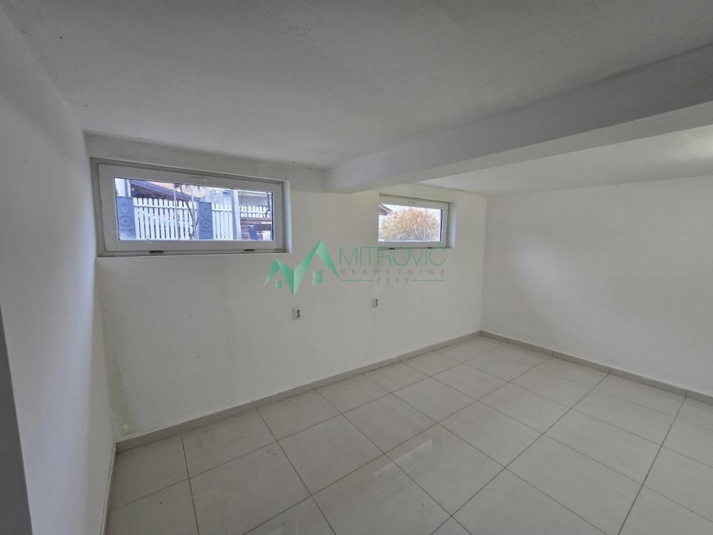 Slika 1 - Jednosoban, 19m2, Klisa Novi Sad