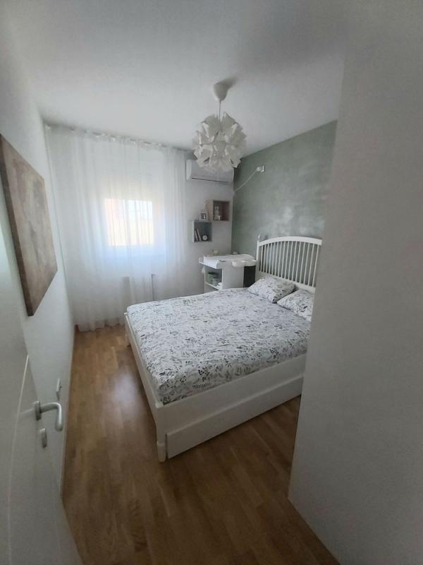 Slika 7 - Stan,NOVI SAD,PETROVARADIN,kv: 83.00, € 203950, ID: 1056201