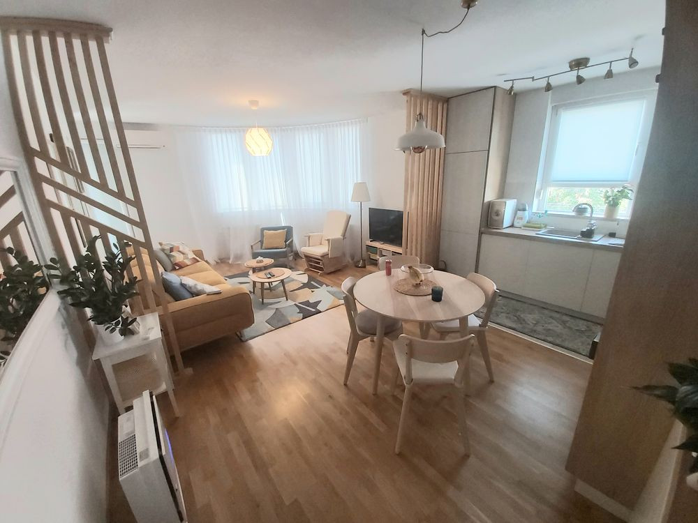 Slika 1 - Stan,NOVI SAD,PETROVARADIN,kv: 83.00, € 203950, ID: 1056201