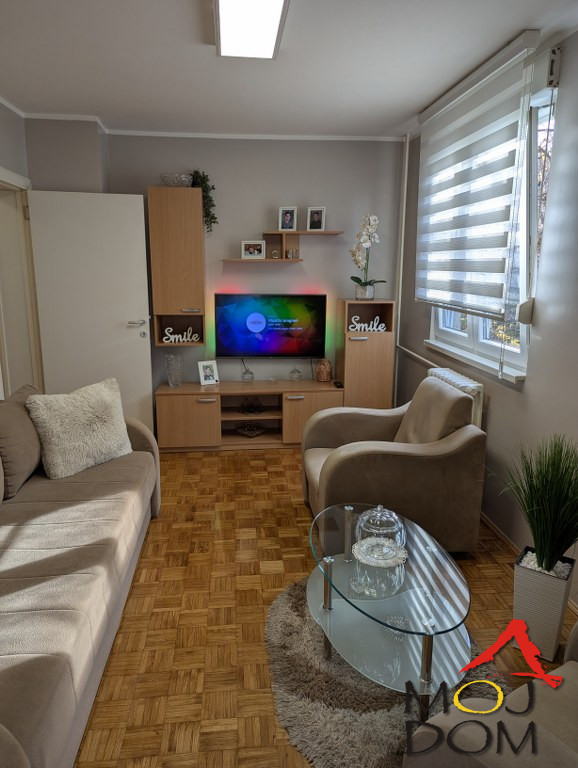 Slika 2 - Stan,NOVI SAD,DETELINARA,kv: 46, € 133500, ID: 1031546