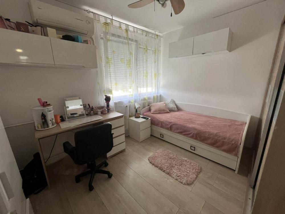 Slika 7 - Troiposoban stan 71m Liman II Fruškogorska