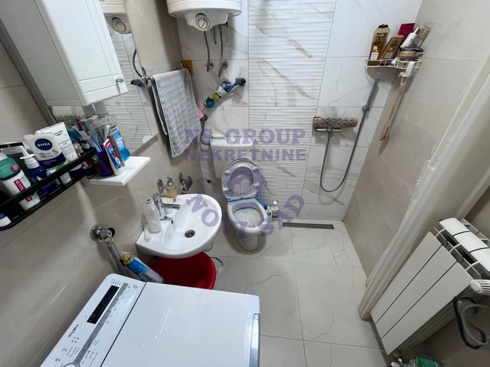 Slika 1 - Dvosoban, 44m2, Bulevar oslobođenja Novi Sad