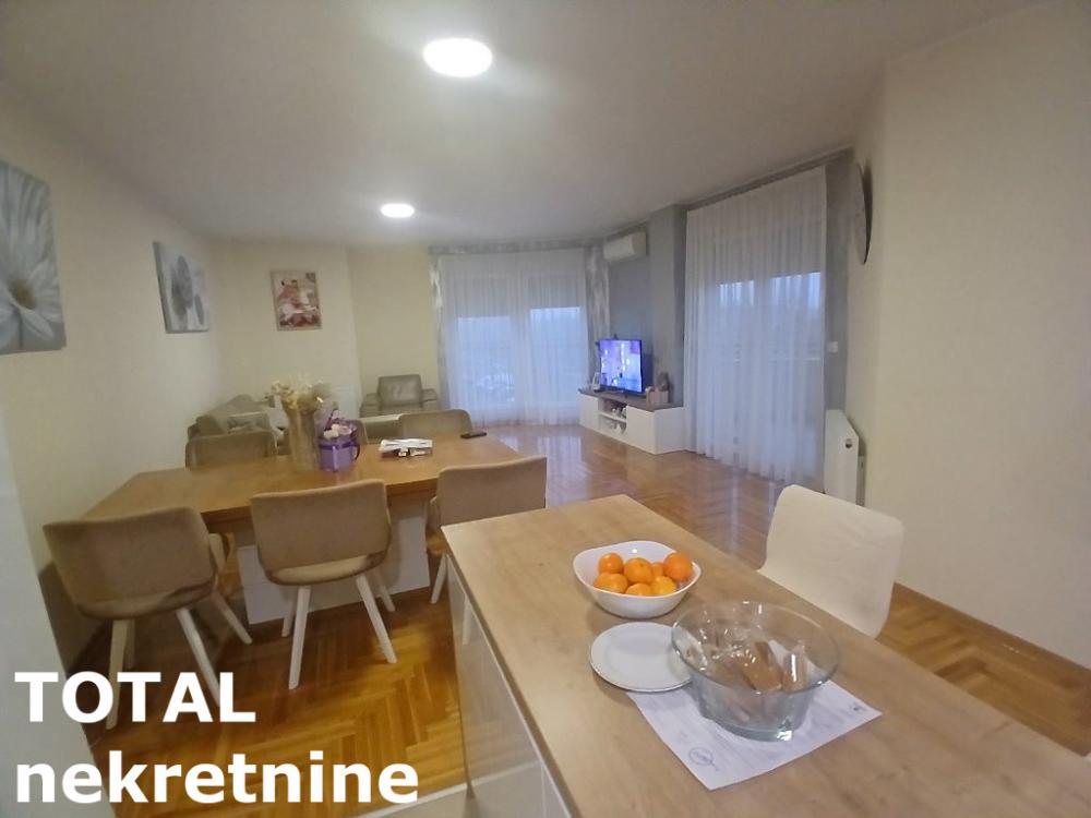 Slika 2 - Stan,NOVI SAD,NOVA DETELINARA,kv: 92.00, € 270000, ID: 1101933