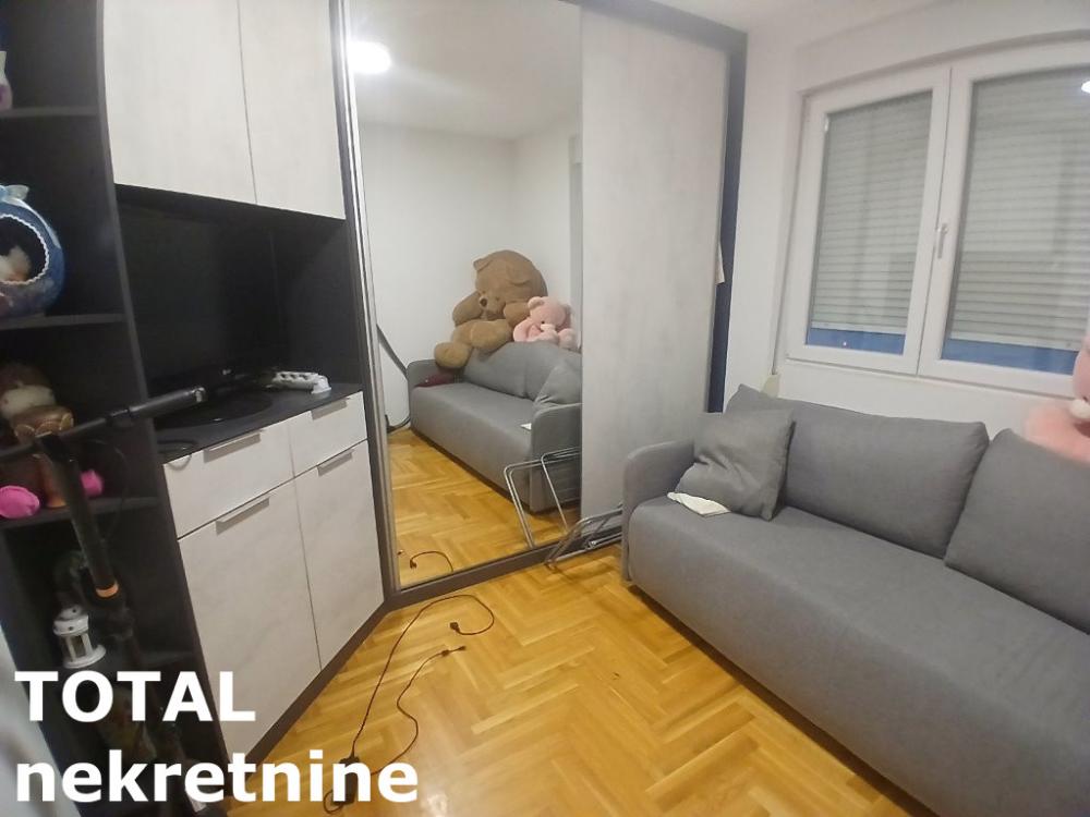 Slika 10 - Stan,NOVI SAD,NOVA DETELINARA,kv: 92.00, € 270000, ID: 1101933