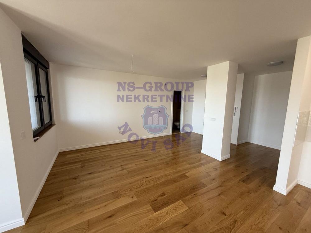 Slika 1 - Odlican petosoban stan na Grbavici!