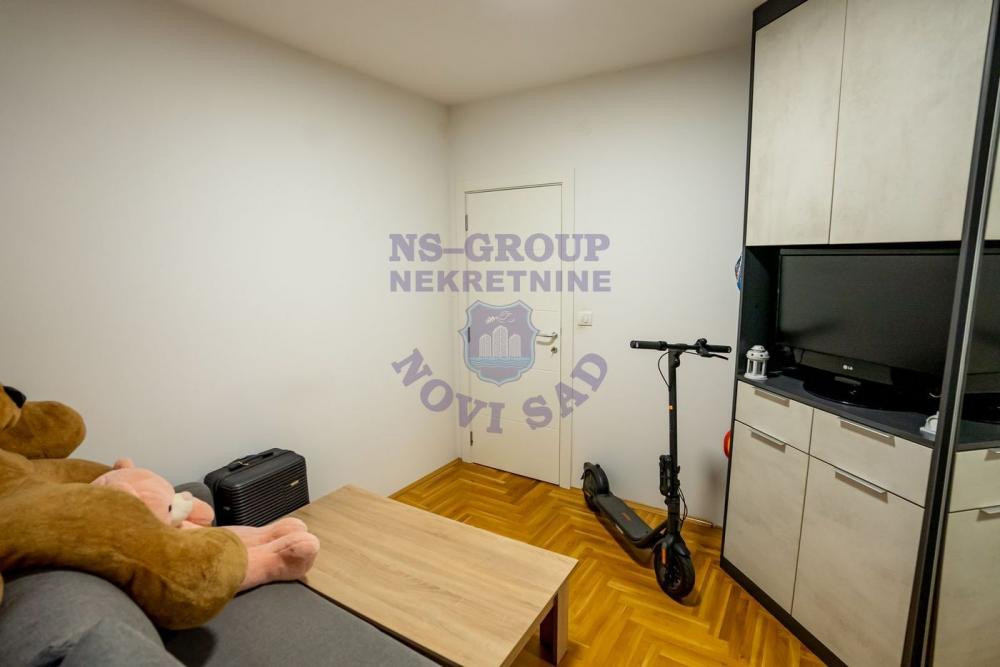 Slika 7 - Četvorosoban na Novoj Detelinari!