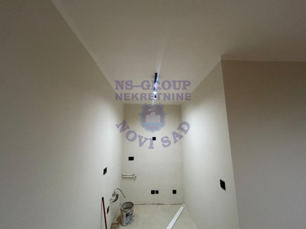 Slika 8 - Dvosoban, 59m2, Novi Sad centar Novi Sad, sa terasom