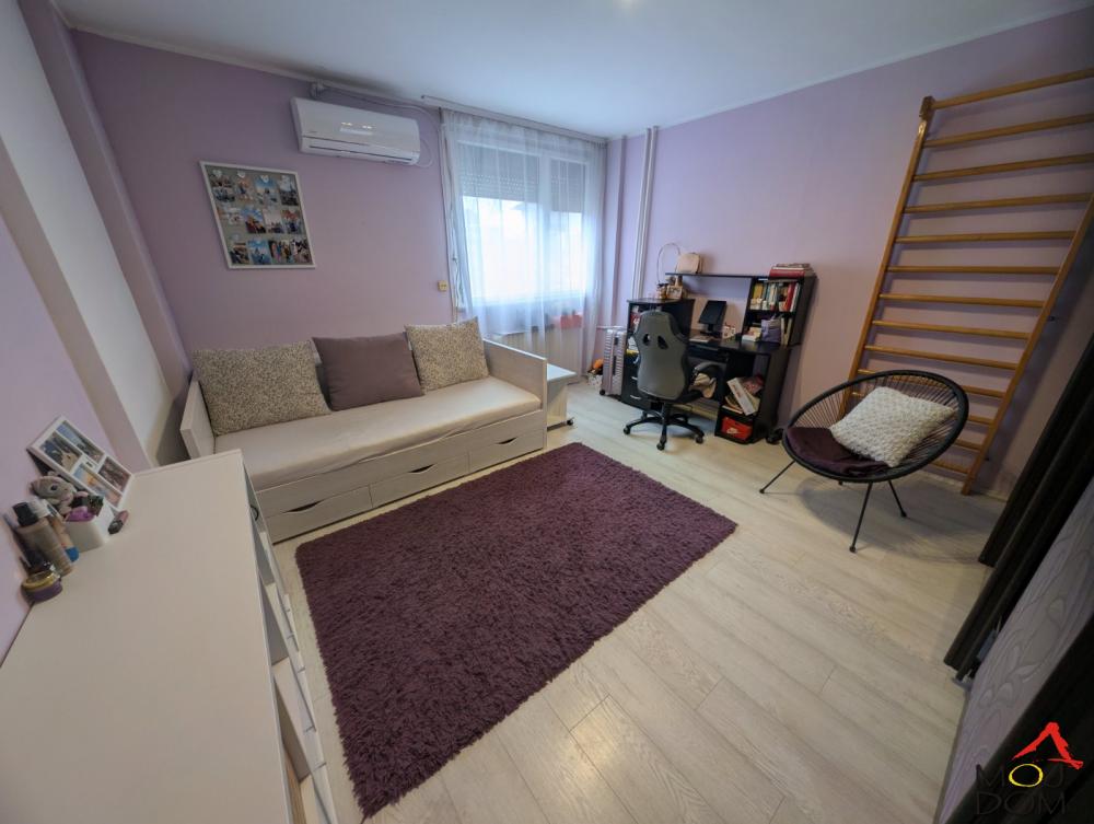 Slika 2 - Stan,NOVI SAD,LIMAN 1,kv: 81, € 252300, ID: 1031563