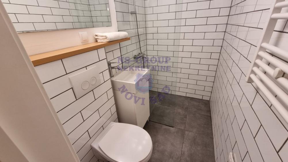 Slika 5 - Dvorisni stan na Podbari!