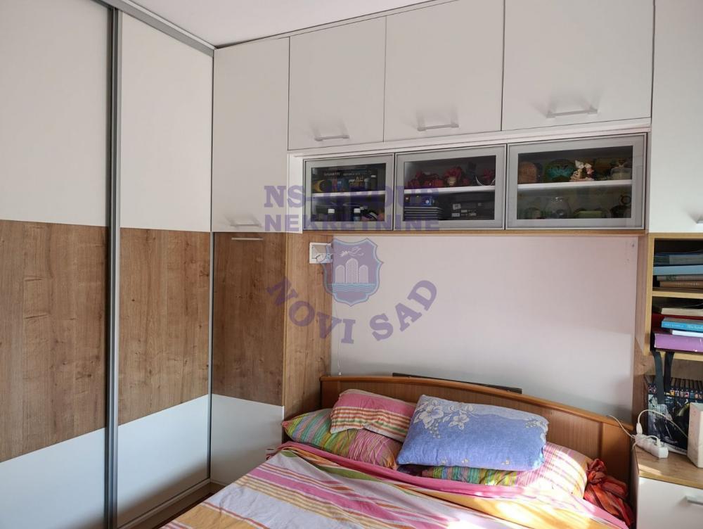 Slika 2 - Dve spavaće! Avijacija! Renoviran! Lift!